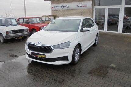 Skoda Fabia 42.890 km 12.900 &euro; Dresden 01157