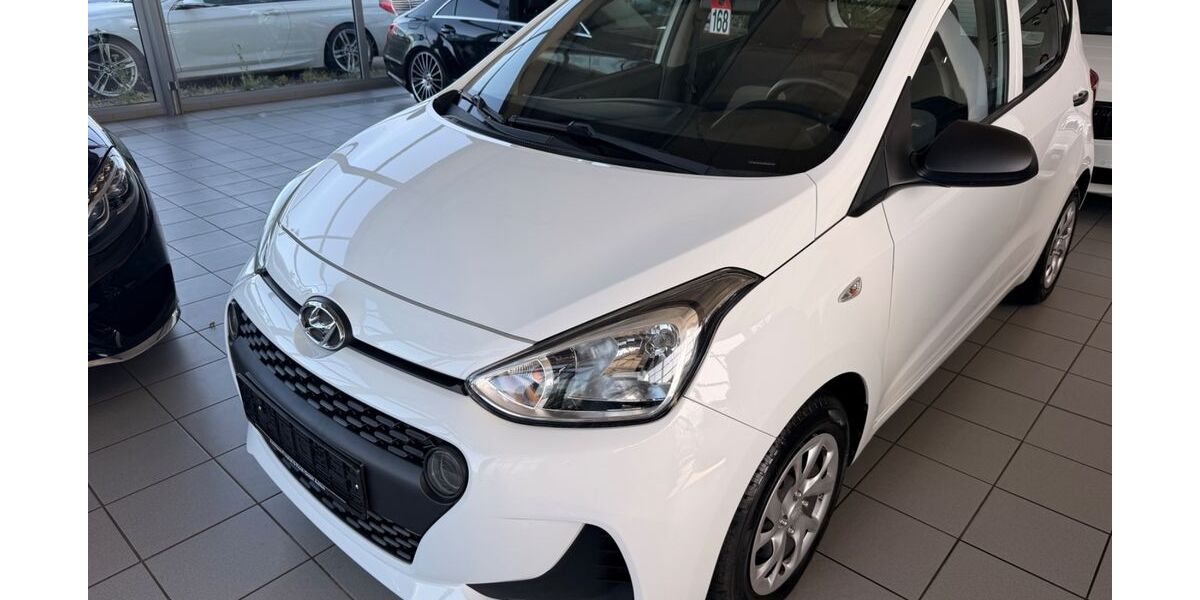 Hyundai i10 97.143 km 8.499 &euro; Achim 28832