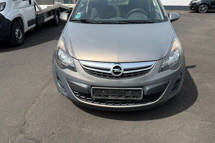 Opel Corsa 156.000 km 2.990 &euro; Girod bei Montabaur 56412