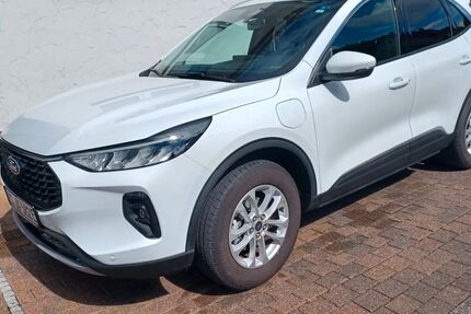 Ford Kuga 22.500 km 29.900 &euro; Söhrewald 34320