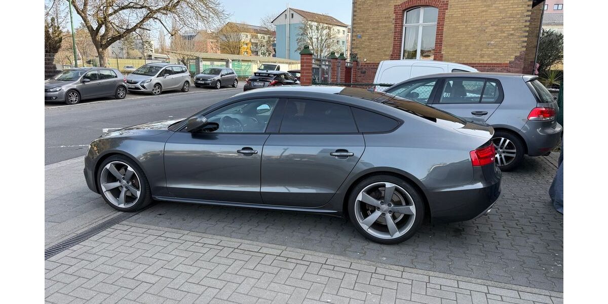 Audi A5 196.000 km 10.500 &euro; Offenbach 63071