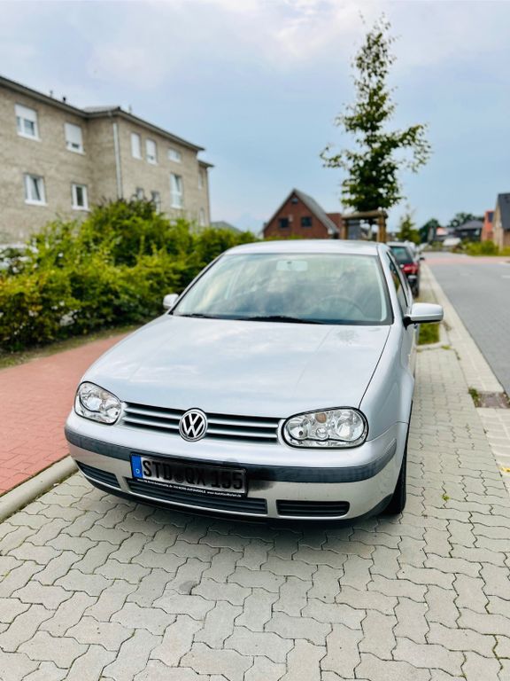 VW Golf 173.650 km 2.800 € Horneburg 21640
