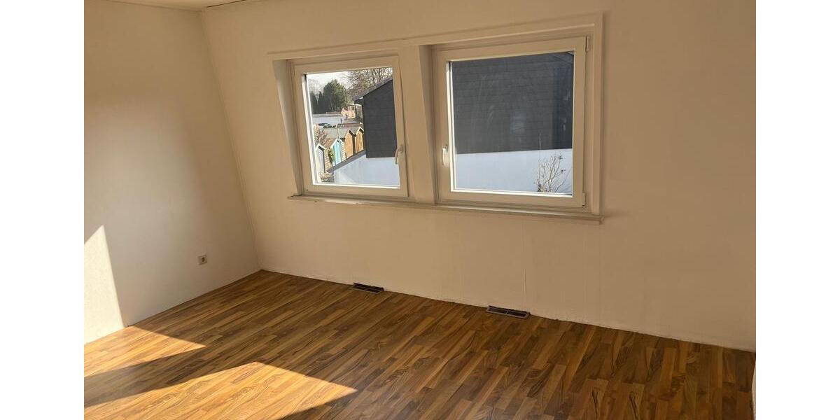 Reihenhaus Delmenhorst Deichhorst - 3 Zimmer, 80 m&sup2;, 900&euro; | Angebot:25379041