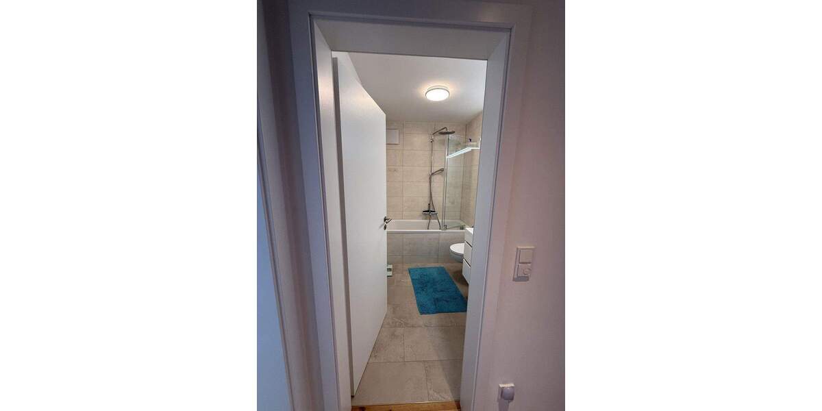 Reihenmittelhaus München Untergiesing-Harlaching - 5 Zimmer, 117 m&sup2;, 2.900&euro; | Angebot:24937018