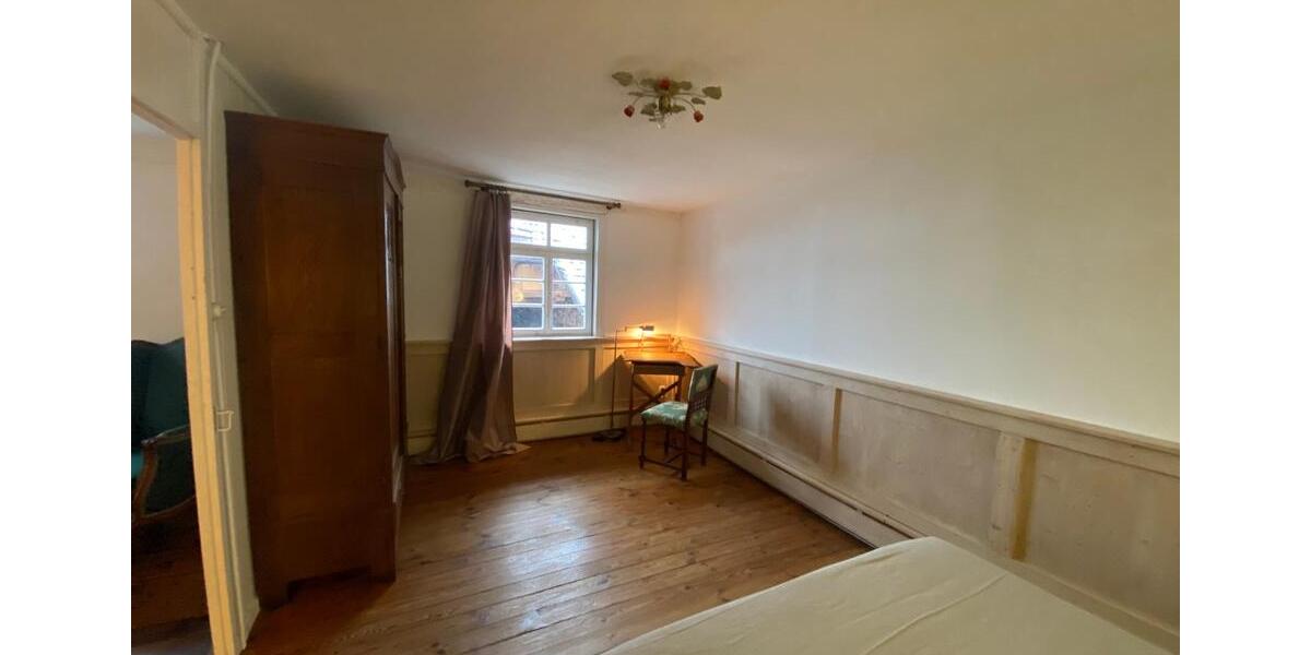 Etagenwohnung Baiersbronn - 5 Zimmer, 130 m&sup2;, 1.600&euro; | Angebot:26285284