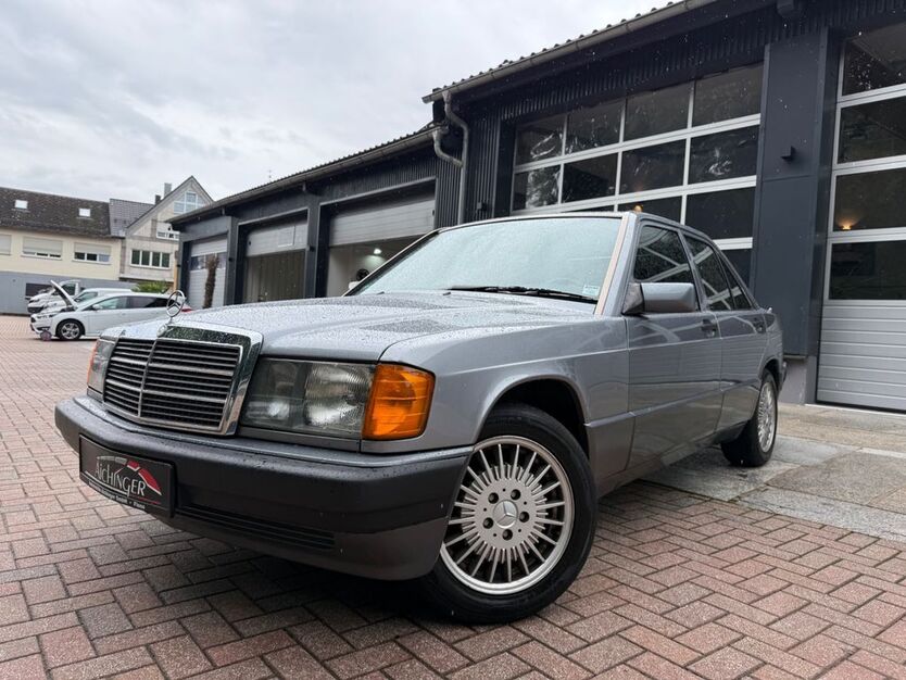 Mercedes-Benz 190 204.000 km 9.900 € Floß 92685