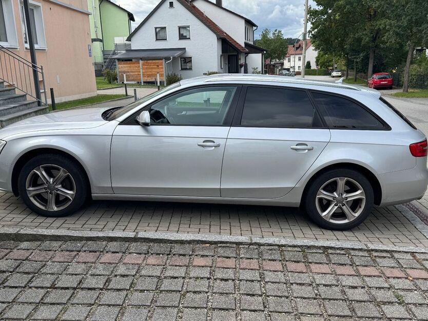 Audi A4 224.000 km 9.100 € Regenstauf 93128