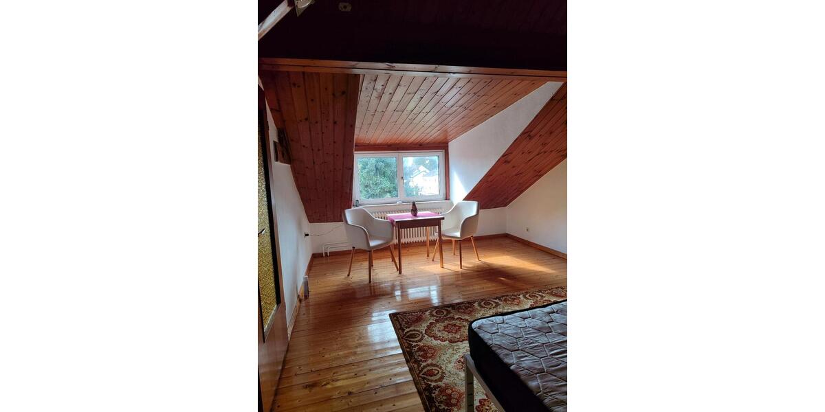 Dachgeschoßwohnung Frankfurt am Main Schwanheim - 1 Zimmer, 35 m&sup2;, 800&euro; | Angebot:26648477