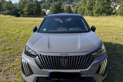 Peugeot 2008 45.440 km 22.900 &euro; Bad Endbach 35080