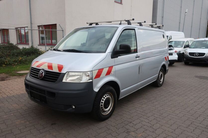 VW T5 Transporter 162.975 km 8.990 € Hannover 30179