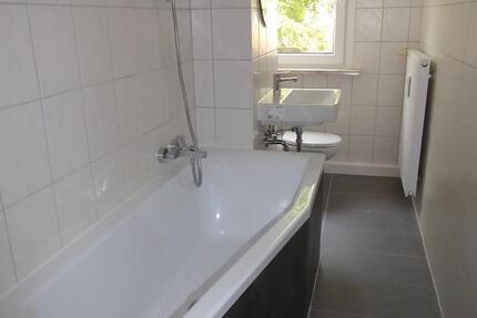 Wohnung Bernburg (Saale) - 3 Zimmer, 58 m&sup2;, 329&euro; | Angebot:25540619