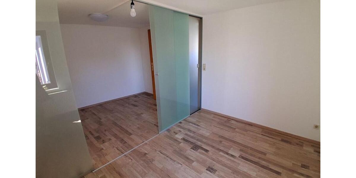 Dachgeschoßwohnung Barth - 2 Zimmer, 60 m&sup2;, 600&euro; | Angebot:26251263