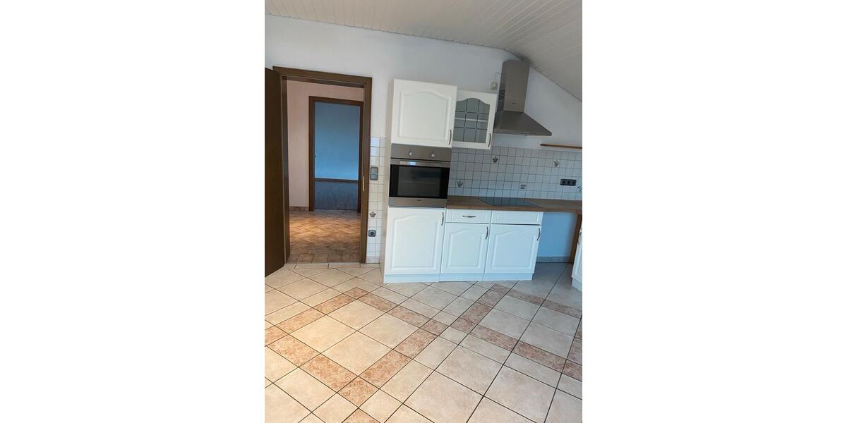 Dachgeschoßwohnung Prutting - 3 Zimmer, 95 m&sup2;, 1.500&euro; | Angebot:26534504