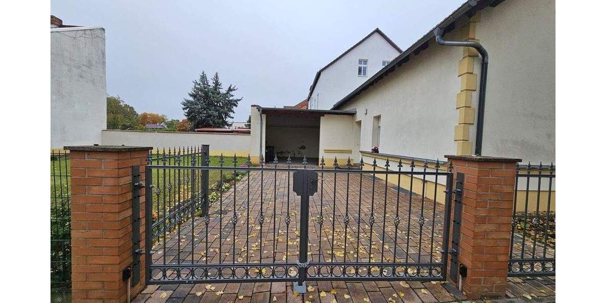 Einfamilienhaus Fürstenwalde/Spree / Fürstenwalde Süd Fürstenwalde - 8 Zimmer, 180 m&sup2;, 299.000&euro; | Angebot:25732508