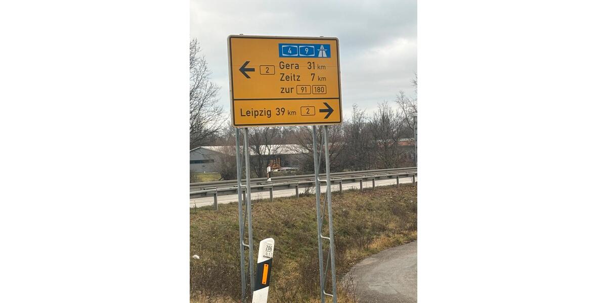 Bungalow Elsteraue - 5 Zimmer, 100 m&sup2;, 120.000&euro; | Angebot:25843130