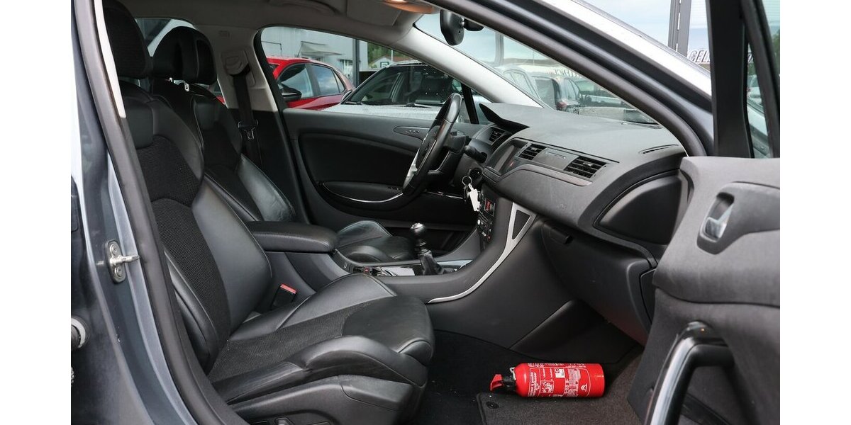 Citroen C5 2.0 HDI EXCLUSIVE / LEDER / NAVI+ 180.000 km 4.402 &euro; Hamm 59077
