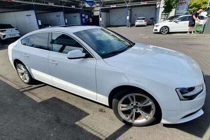 Audi A5 85.000 km 16.500 € Frankfurt am Main 60320