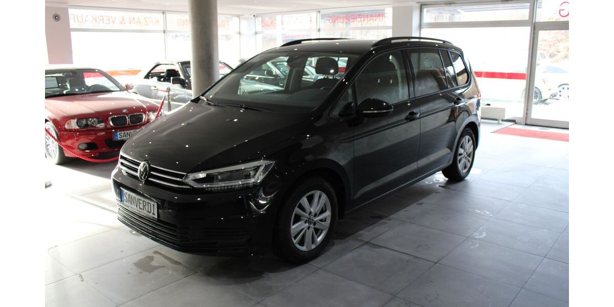 VW Touran 100.000 km 22.990 &euro; Puchheim-Bhf bei München 82178