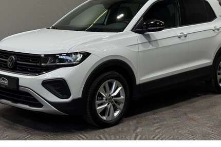 VW T-Cross 10.728 km 25.480 &euro; Bad Düben 04849