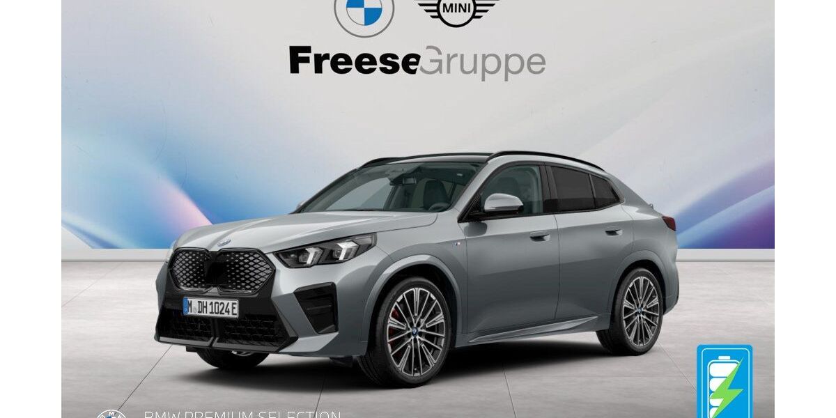 BMW iX2 3.000 km 60.900 &euro; Oldenburg 26135