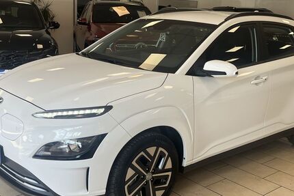 Hyundai KONA 23.691 km 17.700 &euro; Bonn 53227