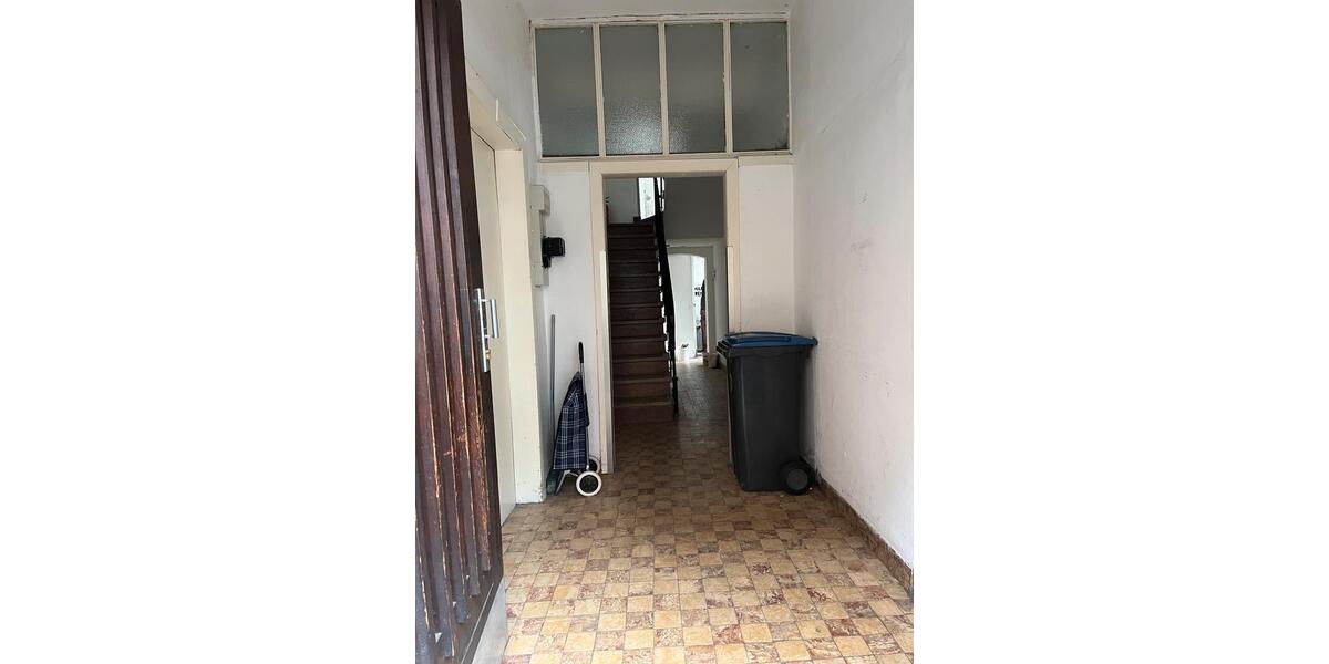 Mehrfamilienhaus 4 Appartements Nähe Köln-Arcaden zimmer