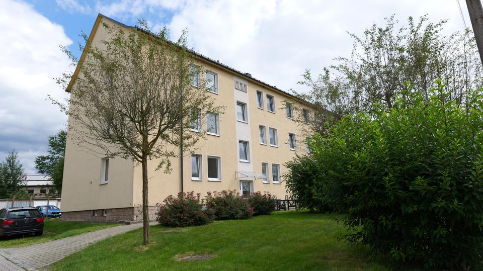 Etagenwohnung Falkenstein/Vogtland Vogtland - 3 Zimmer, 58 m&sup2;, 290&euro; | Angebot:26445447
