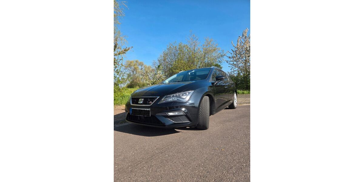Seat Leon 198.400 km 9.700 &euro; Pegau 04523