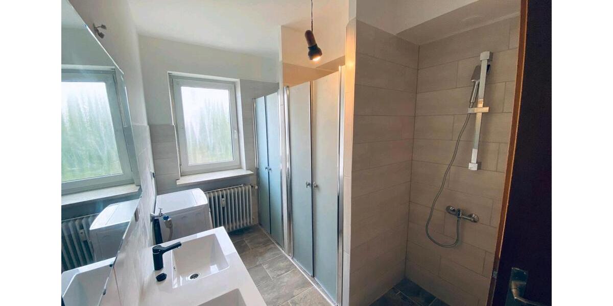 Einfamilienhaus München Messestadt Riem - 10 Zimmer, 200 m&sup2;, 4.500&euro; | Angebot:26395380