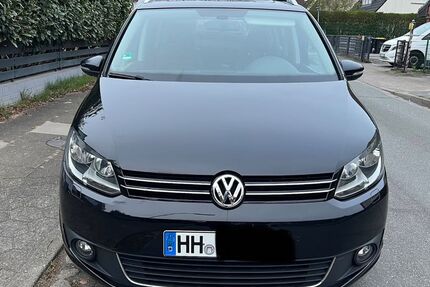 VW Touran 223.000 km 8.900 &euro; Hamburg 22043