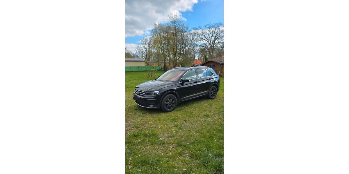 VW Tiguan 97.000 km 22.999 &euro; Linstow 18292