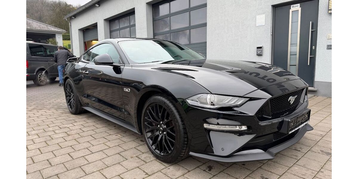 Ford Mustang 26.950 km 34.950 &euro; Tünsdorf 66693
