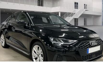 Audi A3 28.646 km 26.490 € Wolfsburg 38440