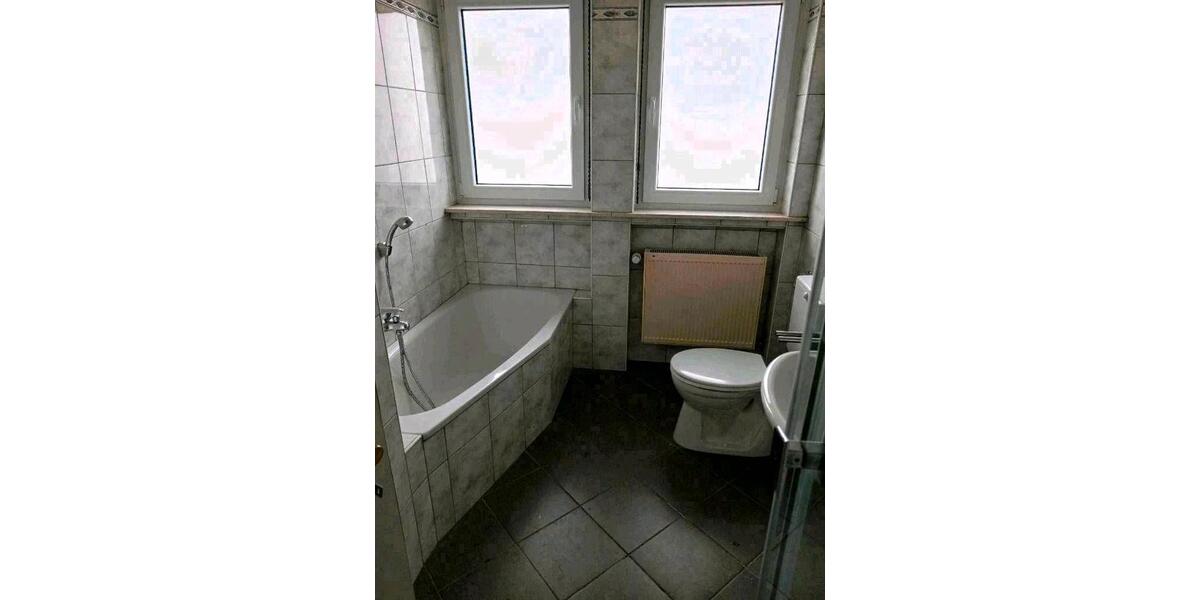 Einfamilienhaus Wadgassen - 2 Zimmer, 125 m&sup2;, 1.300&euro; | Angebot:26665566