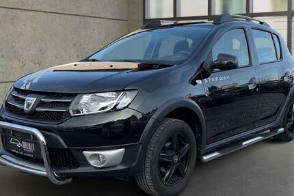 Dacia Sandero 80.000 km 7.999 &euro; Jülich 52428