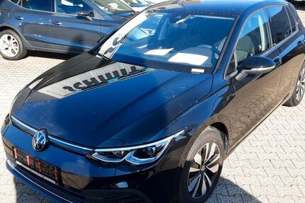 VW Golf 31.900 km 21.990 &euro; Monschau (bei Aachen) 52156