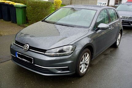 VW Golf 73.626 km 15.990 &euro; Kamen 59174