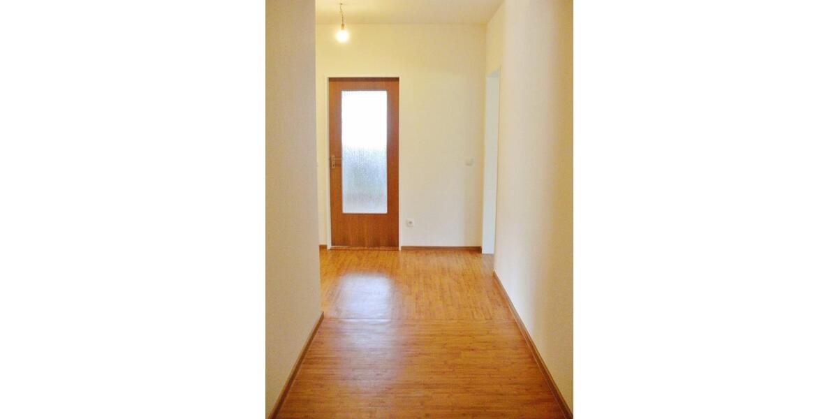 Dachgeschoßwohnung Kall - 3 Zimmer, 87 m&sup2;, 696&euro; | Angebot:23226679