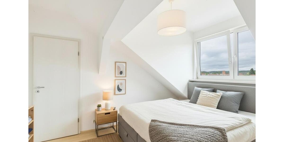 Dachgeschoßwohnung Kemmern - 4 Zimmer, 85 m&sup2;, 1.000&euro; | Angebot:26624590