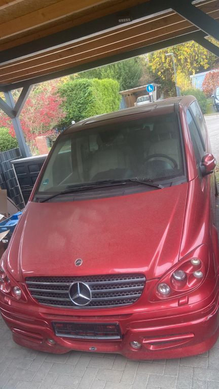 Mercedes-Benz Viano 275.000 km 11.900 € Leverkusen 51379