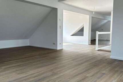 Wohnung Dreetz - 2.5 Zimmer, 87 m&sup2;, 600&euro; | Angebot:24870315