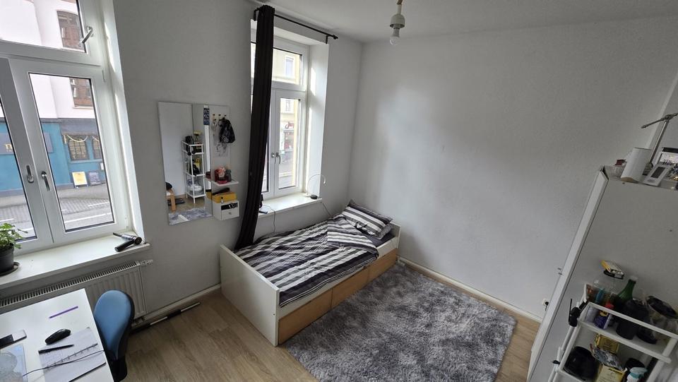 Etagenwohnung Gießen Schlangenzahl - 1 Zimmer, 20 m&sup2;, 390&euro; | Angebot:25590685