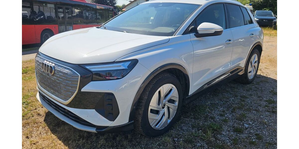 Audi Q4 e-tron 135.000 km 22.950 &euro; Aldingen 78554