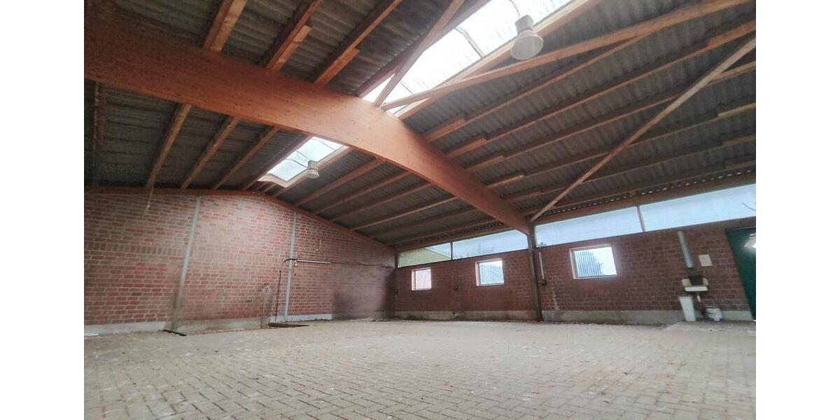 Halle zu vermieten 220qm Trägerfrei Außenbereich von Heiden zimmer
