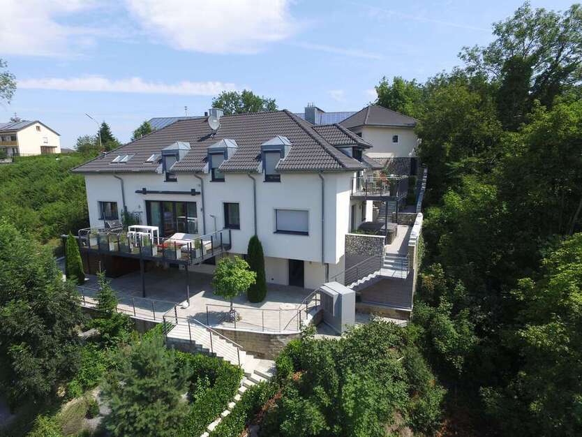 Haus zum Kaufen in Mühldorf 1.490.000 € 380 m²