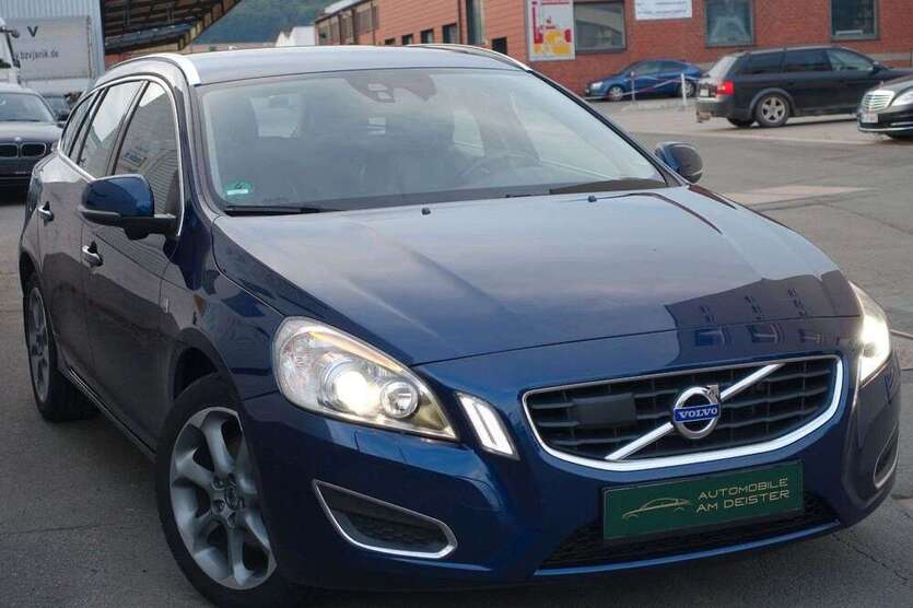 V60