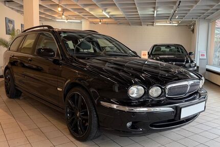 Jaguar X-Type 125.000 km 6.790 &euro; Schwanfeld 97523