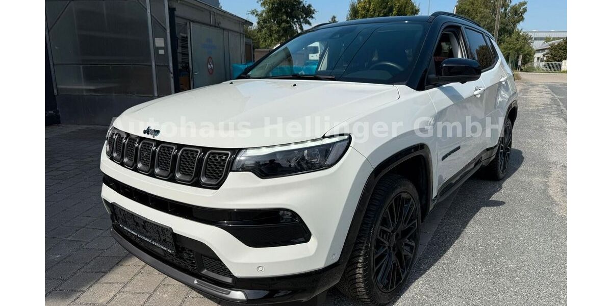 Jeep Compass 11.887 km 37.900 &euro; Schwaig 85445