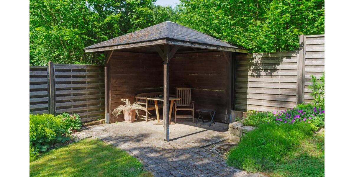 Trier-Feyen - Großzügiges freistehendes Wohnhaus in individueller Lage mit viel Grün - Einfamilienhaus Trier Feyen-Weismark | Angebot:26724859