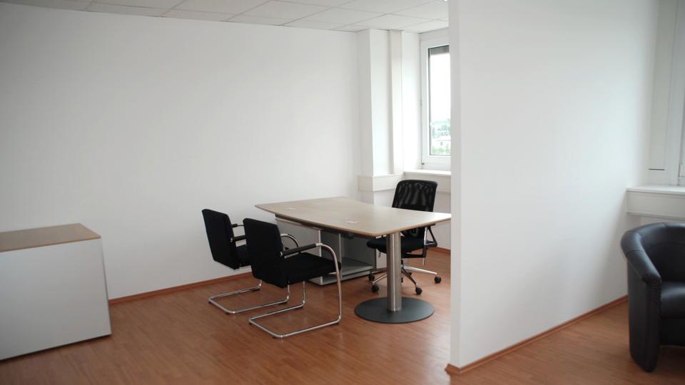 Gewerbeobjekt Steinbach (Taunus) - 499&euro; | Angebot:26416519
